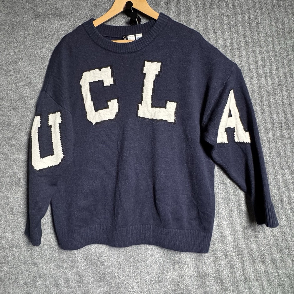H&M Divided UCLA Jacquard Knit Sweater L Navy Collegiate Sporty Prep Varsity